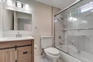 6225 Harmon Ave, Oakland, CA 94621 - Photo 27