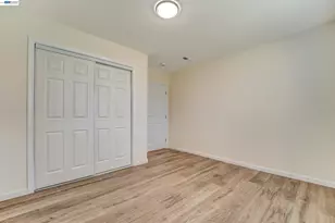 6225 Harmon Ave, Oakland, CA 94621 - Photo 23