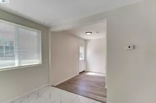 6225 Harmon Ave, Oakland, CA 94621 - Photo 29