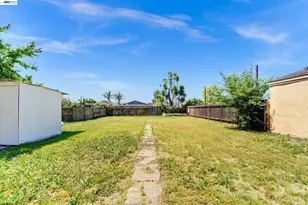 6225 Harmon Ave, Oakland, CA 94621 - Photo 31