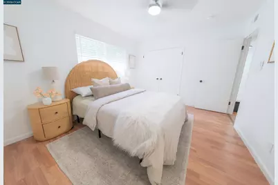 3085 Stanton Cir, Carmichael, CA 95608 - Photo 15