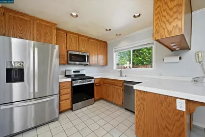 233 Belfiore Lane, Windsor, CA 95492 - Photo 9
