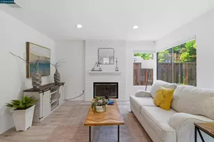 360 Flaming Oak Dr, Pleasant Hill, CA 94523 - Photo 11