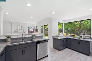 360 Flaming Oak Dr, Pleasant Hill, CA 94523 - Photo 15