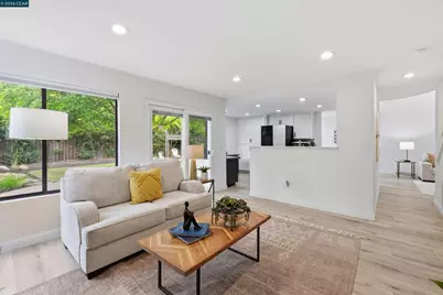 360 Flaming Oak Drive, Pleasant Hill, CA 94523 - Photo 13