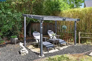 360 Flaming Oak Dr, Pleasant Hill, CA 94523 - Photo 43
