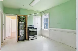 3202 Shattuck Ave., Berkeley, CA 94705 - Photo 17
