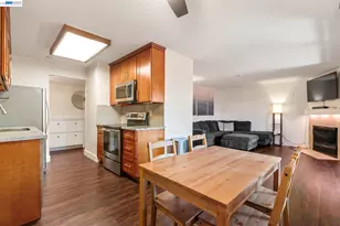 6266 Joaquin Murieta Ave, Newark, CA 94560 - Photo 13