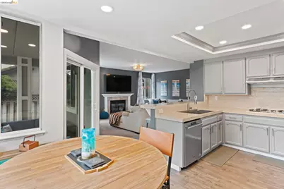 2147 Saint Andrews Ct, Discovery Bay, CA 94505 - Photo 9