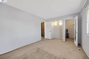 2274 Peacock Pl, Union City, CA 94587 - Photo 13