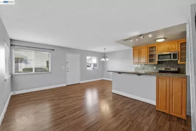 2274 Peacock Pl #2, Union City, CA 94587 - Photo 5
