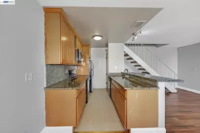 2274 Peacock Pl #2, Union City, CA 94587 - Photo 7