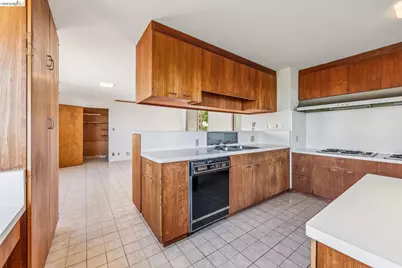 456 Kentucky Ave, Berkeley, CA 94707 - Photo 25