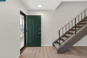 1031 Clyde Ave, Santa Clara, CA 95054 - Photo 5