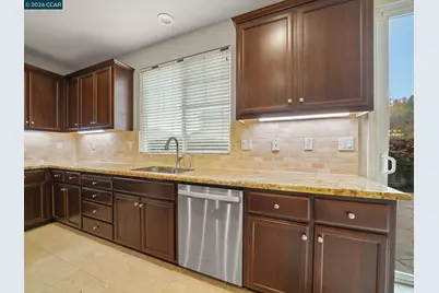929 Painted Shore Court, Oakley, CA 94561 - Photo 5