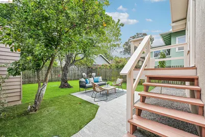 5826 Virmar Ave, Oakland, CA 94618 - Photo 31