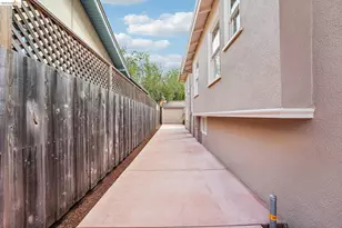 5826 Virmar Ave, Oakland, CA 94618 - Photo 41