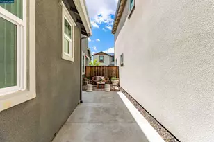 1363 Sanctuary St, Pittsburg, CA 94565 - Photo 67