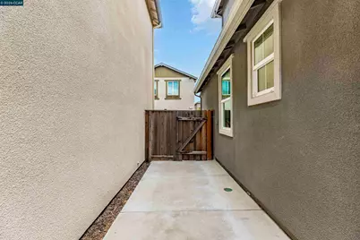 1363 Sanctuary St, Pittsburg, CA 94565 - Photo 65