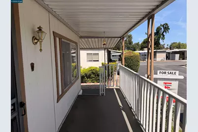 73 Donald Ln, Concord, CA 94518 - Photo 13