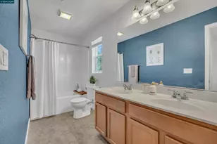 2057 Saffron Ct, Brentwood, CA 94513 - Photo 33
