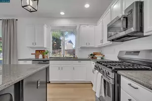 2057 Saffron Ct, Brentwood, CA 94513 - Photo 17