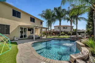 2057 Saffron Ct, Brentwood, CA 94513 - Photo 37