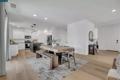 2057 Saffron Ct, Brentwood, CA 94513 - Photo 13