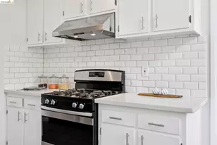 1340 Henry St, Berkeley, CA 94709 - Photo 19