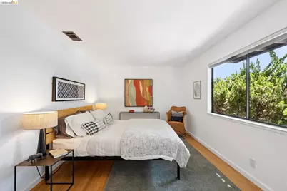 1340 Henry St, Berkeley, CA 94709 - Photo 35