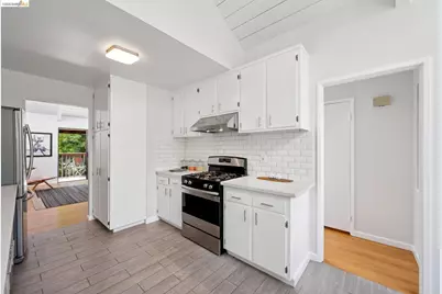 1340 Henry St, Berkeley, CA 94709 - Photo 21