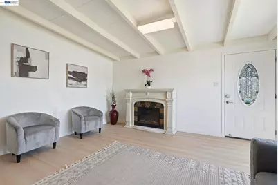 1020 Barbara Ln, San Pablo, CA 94806 - Photo 7