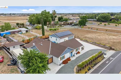 700 Brownstone Rd, Oakley, CA 94561 - Photo 7