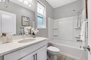24221 2nd St, Hayward, CA 94541 - Photo 5