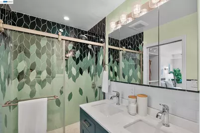 274 Staples Ave, San Francisco, CA 94112 - Photo 25