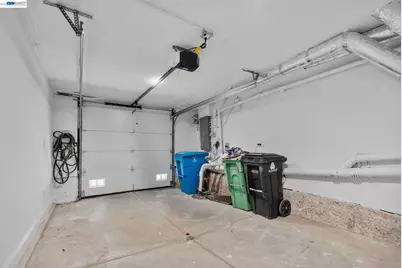 274 Staples Ave, San Francisco, CA 94112 - Photo 47