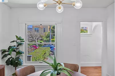 274 Staples Ave, San Francisco, CA 94112 - Photo 17