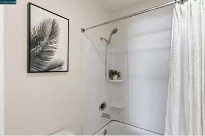 389 Belmont Street #103, Oakland, CA 94610 - Photo 19