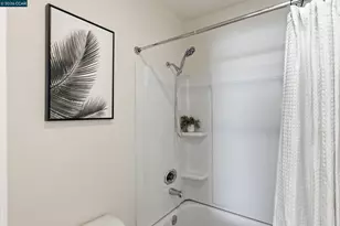 389 Belmont St, Oakland, CA 94610 - Photo 19