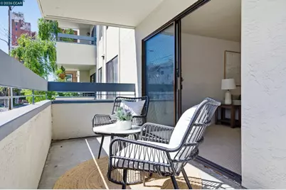 389 Belmont Street #103, Oakland, CA 94610 - Photo 13