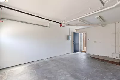 259 Staples Ave, San Francisco, CA 94112 - Photo 67