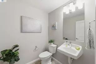 37336 Duckling Ter, Fremont, CA 94536 - Photo 17