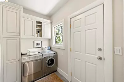 1005 Portal Ave., Oakland, CA 94610 - Photo 15