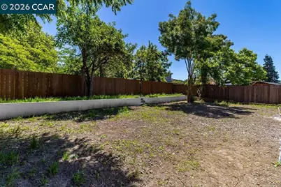 1650 Moraga Dr, Santa Rosa, CA 95404 - Photo 25