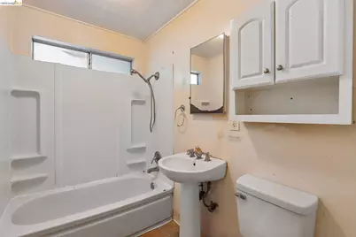 4130 Dayton St, Sacramento, CA 95838 - Photo 13