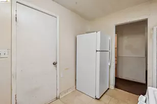 4130 Dayton St, Sacramento, CA 95838 - Photo 9