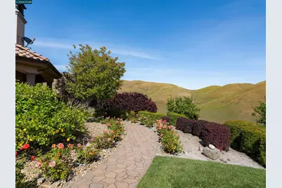 2020 Victorine Rd, Livermore, CA 94551 - Photo 81