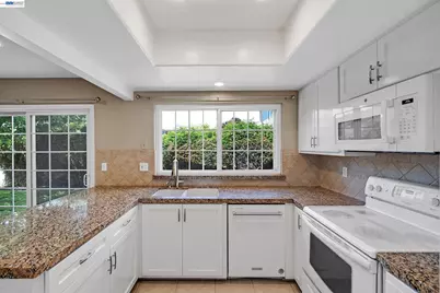 39052 Levi St, Newark, CA 94560 - Photo 13