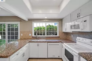 39052 Levi St, Newark, CA 94560 - Photo 13