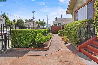 2209 35th Ave, Oakland, CA 94601 - Photo 3